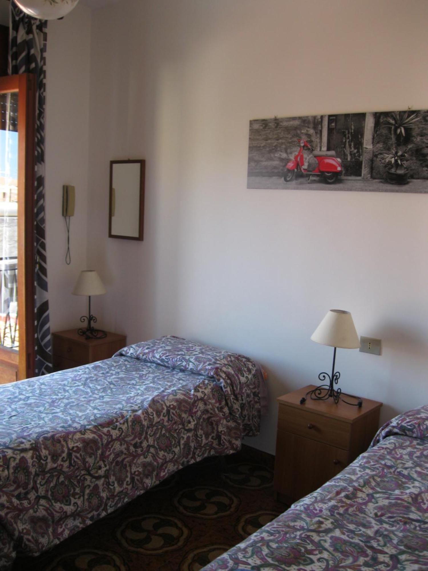 Hotel California ミラッツォ 部屋 写真